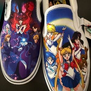NIB limited edition Sailor Moon Vans. M 7.5/W 9